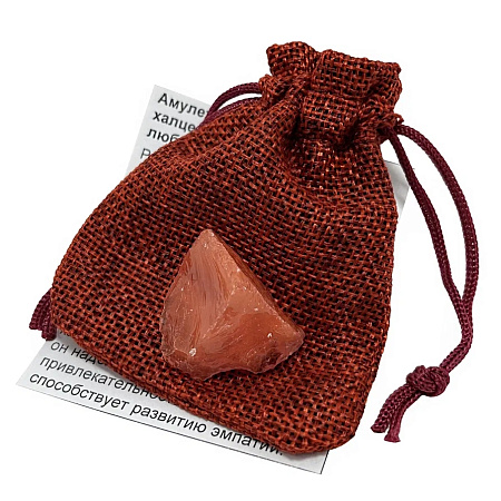 Камень колотый Розовый халцедон привлекает богатство и любовь