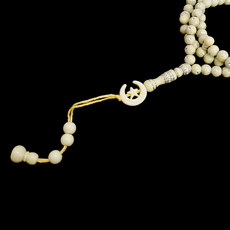 Четки мусульманские 99 бусин желтые 