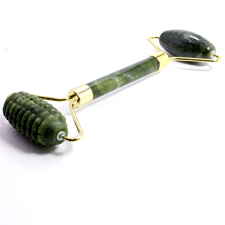 Роликовый массажер из натурального камня Байкальский Нефрит для лица и тела 13.5см