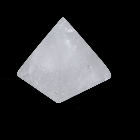 Пирамида Горный хрусталь - наделяет мистической силой и предвидением 4см-4см-4см 50g