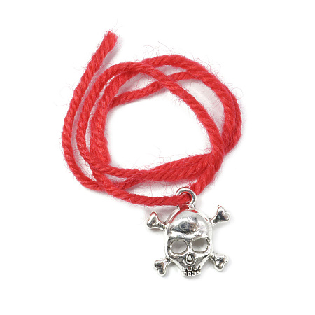 Браслет красная шерстяная нить с подвеской Подкова дарует изобилие и счастье