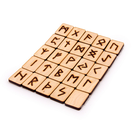 Набор скандинавских рун из дерева